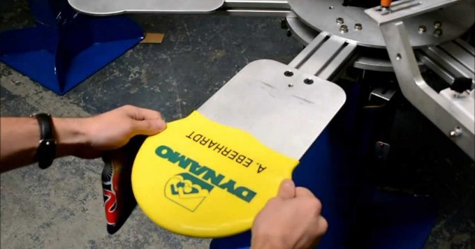 silkscreen printing on silicone rubber product