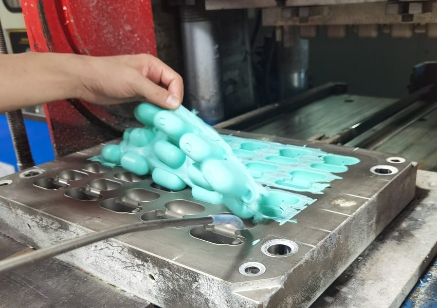 comperssion molding service